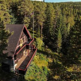 TheHideaway – hotel w mieście Sel