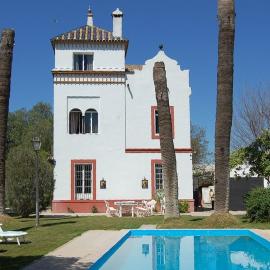 Fantástico chalet en Sevilla, khách sạn ở Dos Hermanas