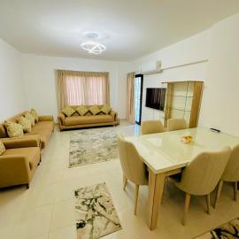 2BD prime apartment in rehab city, hotel u gradu 'New cairo'