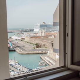 Civitavecchia HARBOUR VIEW, hotel in Civitavecchia