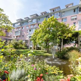 Evangelische Diakonissenanstalt Stuttgart GÄSTEHAUS AM DIAKONISSENPLATZ, hotel a Stuttgart