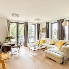 1BR apt métro Hopital Erasme Bordet handicapt friendly, hotel in Brussels