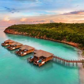 Royalton CHIC Antigua, An Autograph Collection All-Inclusive Resort - Adults Only, ξενοδοχείο σε Saint Johnʼs