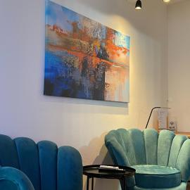 New Luminious Apartment-FREE PRIVATE PARKING, self check-in