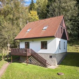 Holiday Home Green Valley Park Stárkov 2 by Interhome, hotel in Stárkov