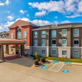 Holiday Inn Express Hotel and Suites Athens by IHG, khách sạn ở Athens