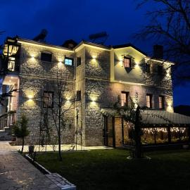 Bujtina Liana Voskopoje, hotel u gradu Moskopolje