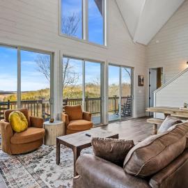 Serenity Shores Lodge