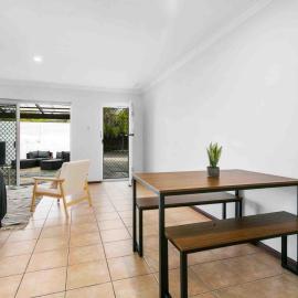 Serene Stay 2BR, Sleeps 4, River & Beach Close, hotel sa Bicton