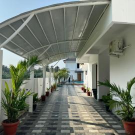 Riya Homestay, hotel in Karungulam