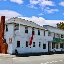 Lachlan Hotel, hotel din Ouse
