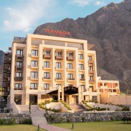 Ramada Resort by Wyndham Gilgit, hotell i Gilgit