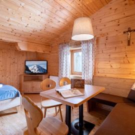 Au Alm Apartments, hotel en Söll