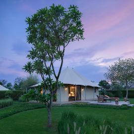 The Oberoi Vindhyavilas Wildlife Resort, Bandhavgarh, hotel en Tāla