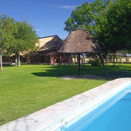 Grootfontein में, होटल Fiume Lodge CC