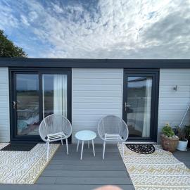 Studio room with amazing views, hotell sihtkohas Abersoch