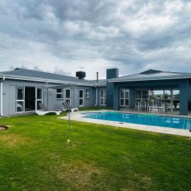 Harbour Town 12 Sleeper, hotel in Vaal Marina