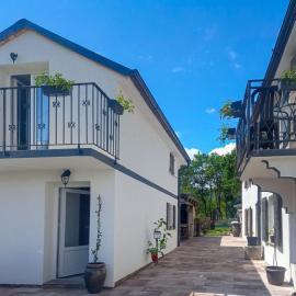 Holiday Home Aballon by Interhome, Hotel in Jurdani
