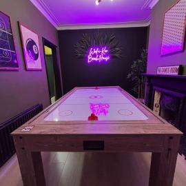 Wad-i-Koo Beach House, Hot Tub, Games Room