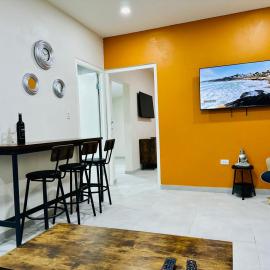 Eagle Stays Aruba-NEW Charming One Bedroom Retreat, Cozy & Close to Eagle Beach!