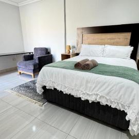 The Shifting Whispering Sands Guesthouse, hotell sihtkohas Walvis Bay