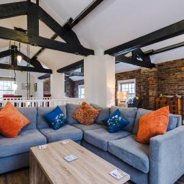 Belvedere House - Serene Countryside Escape - 4 Bedrooms Sleeps 8
