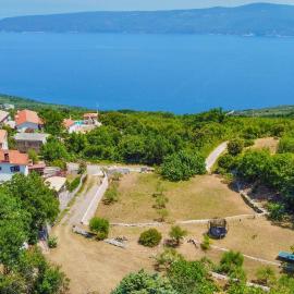 Pet Friendly Home In Plomin With House Sea View, hotel di Plomin