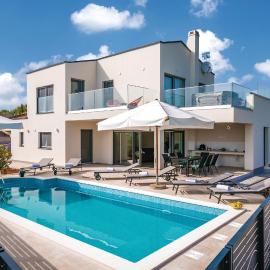 Beautiful Home In Krnica