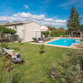 Holiday Home Heki Cr, hotel u gradu Pazin