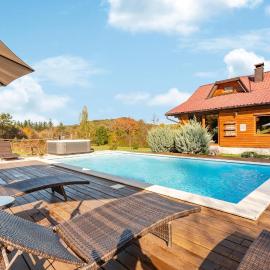 Lovely Home In Gospic