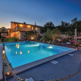 Three-Bedroom Holiday Home In Labin