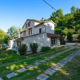 Cozy Home In Catignano With House A Mountain View