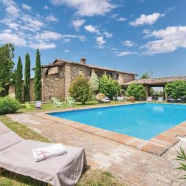 Amazing Home In Montebuono