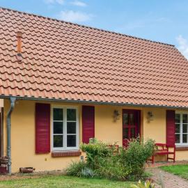 Ferienhaus Nahe Der Müritz, hotel in Solzow