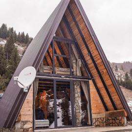Wolf House Jelovica, Hotel in Sela