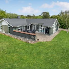 Gorgeous Home In Vestervig With Sauna, hotell i Vestervig