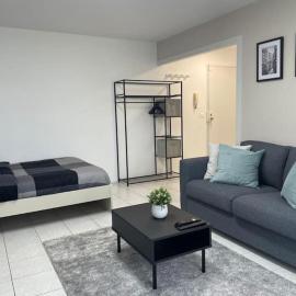 Appartement Cosy Proche de Paris-Wi-FI, hotel in Le Bourget
