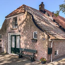 2 Bedroom Cozy Home In Noordscheschut