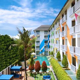 Bliss Surfer Hotel Legian