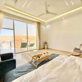 R61 Sunrise Chalet