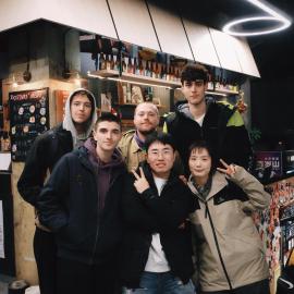 Chengdu Desti Youth Park Hostel Chunxi Road-24H Reception& English Service& Cafe& Bar& Luggage Storage& Large Public Area, ξενοδοχείο στη Τσενγκντού