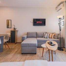 Tommys Apartment