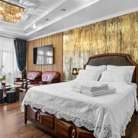 Luxurious Villa with Huge Garden, Terrace & Outdoor Space