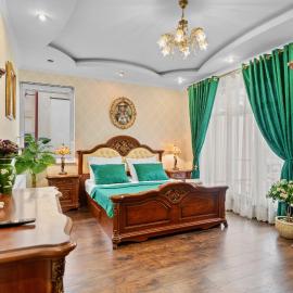 High-end 3BR Apartment - Private Garden, Terrace & BBQ