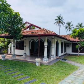 Dona's Villa Coastal House in Pamunugama