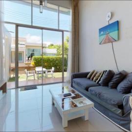 Casa Seaside Rayong Unit 23, hotel in Ban Chak Phai