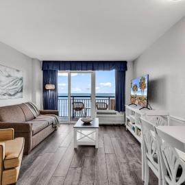 Boardwalk Resort Oceanfront Condo by Hosteeva