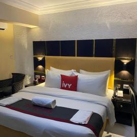 Viesnīca Aotel Hotels & Suites - Ojota pilsētā Lagosa