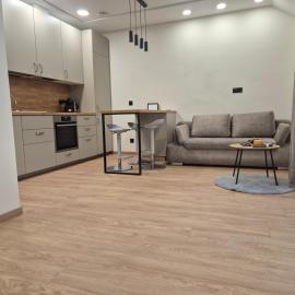 New Kreves apartment & Free parking & Self check-in