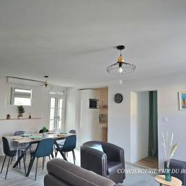 Le Relais 19 centre bourg T4 100m2 - 4min à Puy duFou